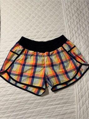 Vintage lululemon Seawheeze Tracker shorts sz 12